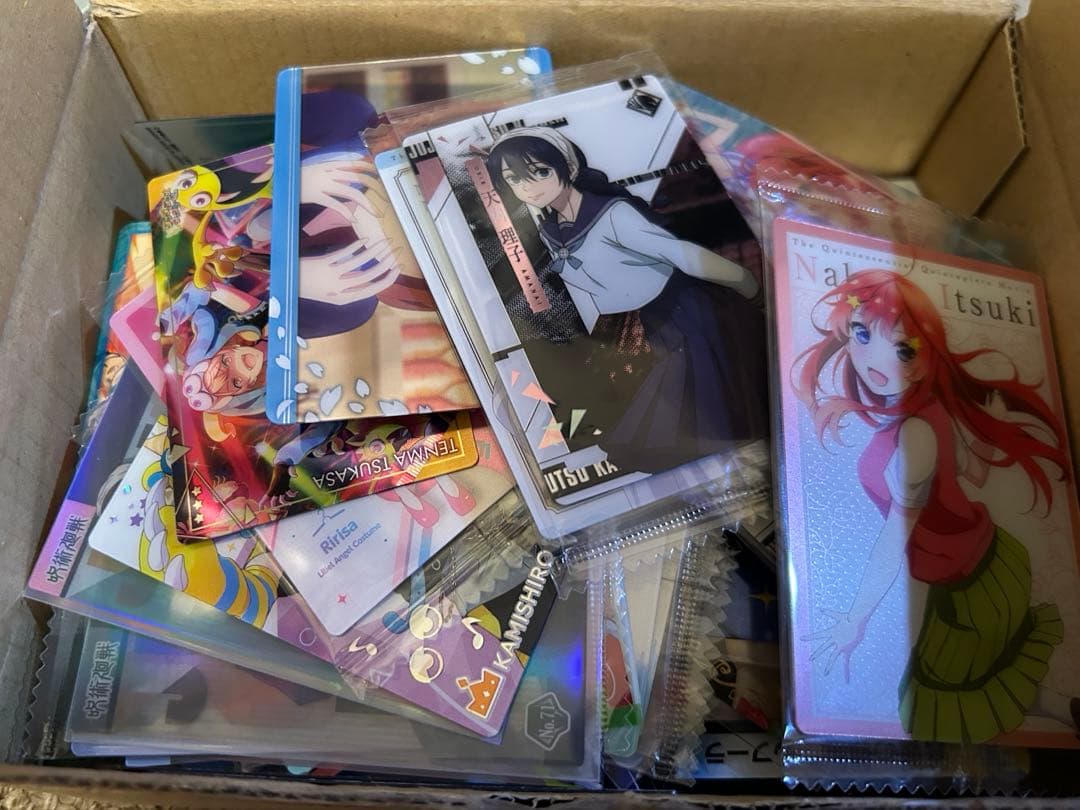 アニメグッズ薄物150枚以上紙類超大量 まとめ売り - メルカリ