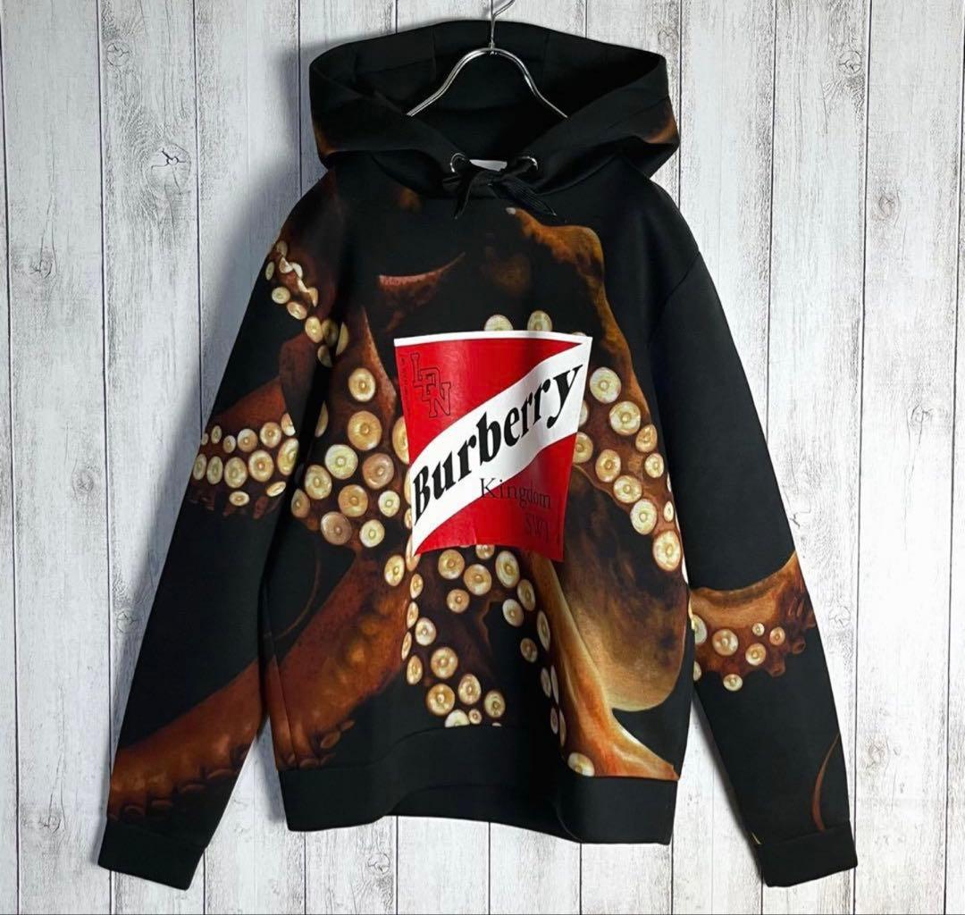 【タグ付き・美品】バーバリー☆総柄入りパーカー ビッグロゴ 即完売