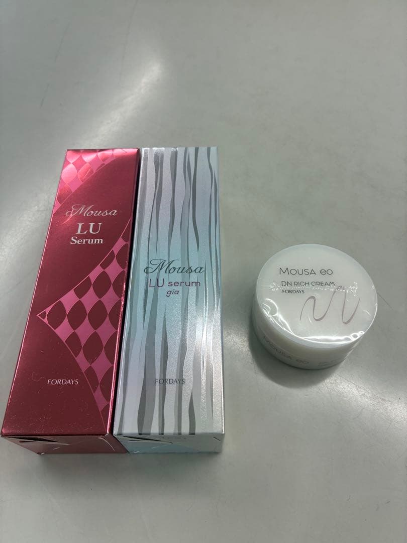 フォーデイズ　セラムtia,gia, DNリッチクリーム　セット