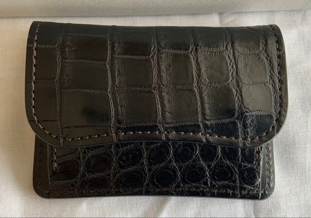 ワイルドスワンズ　タング　クロコダイル／サドル　ブラック