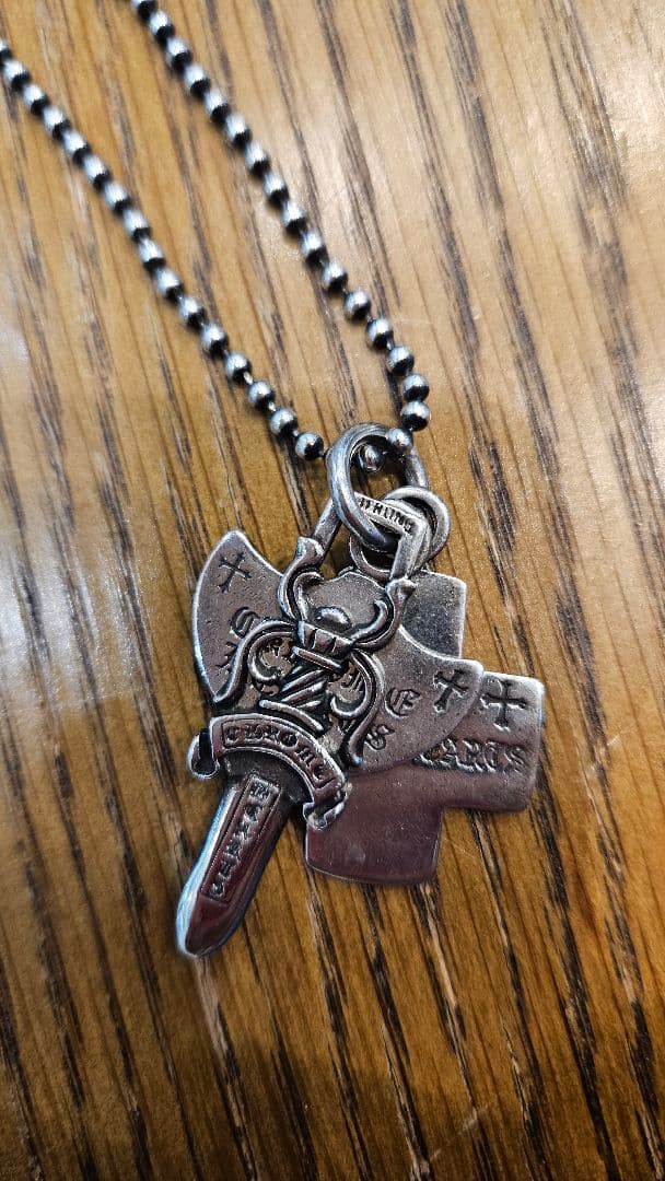 クロムハーツ スリートリンケッツ