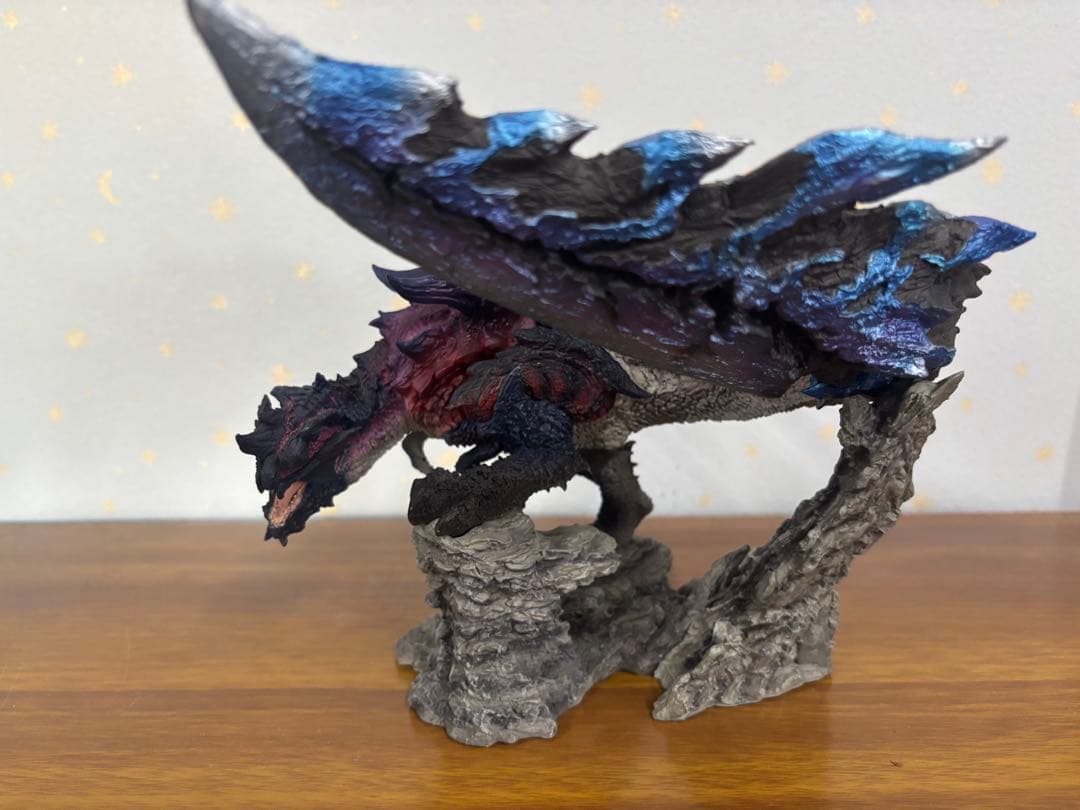 ディノバルド　クリエイターズモデル モンスターハンター