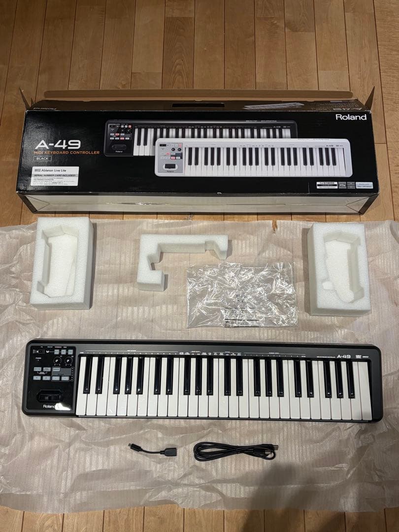 Roland A-49 MIDIキーボード　USB-AtoCのアダプタ付