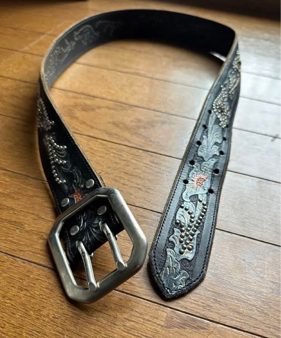 W.C.L.C スタッズベルト ウエストコーストレザーカンパニー - メルカリ