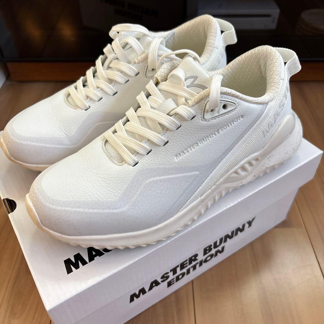 MASTER BUNNY EDITION ホワイト ゴルフシューズ 24.0