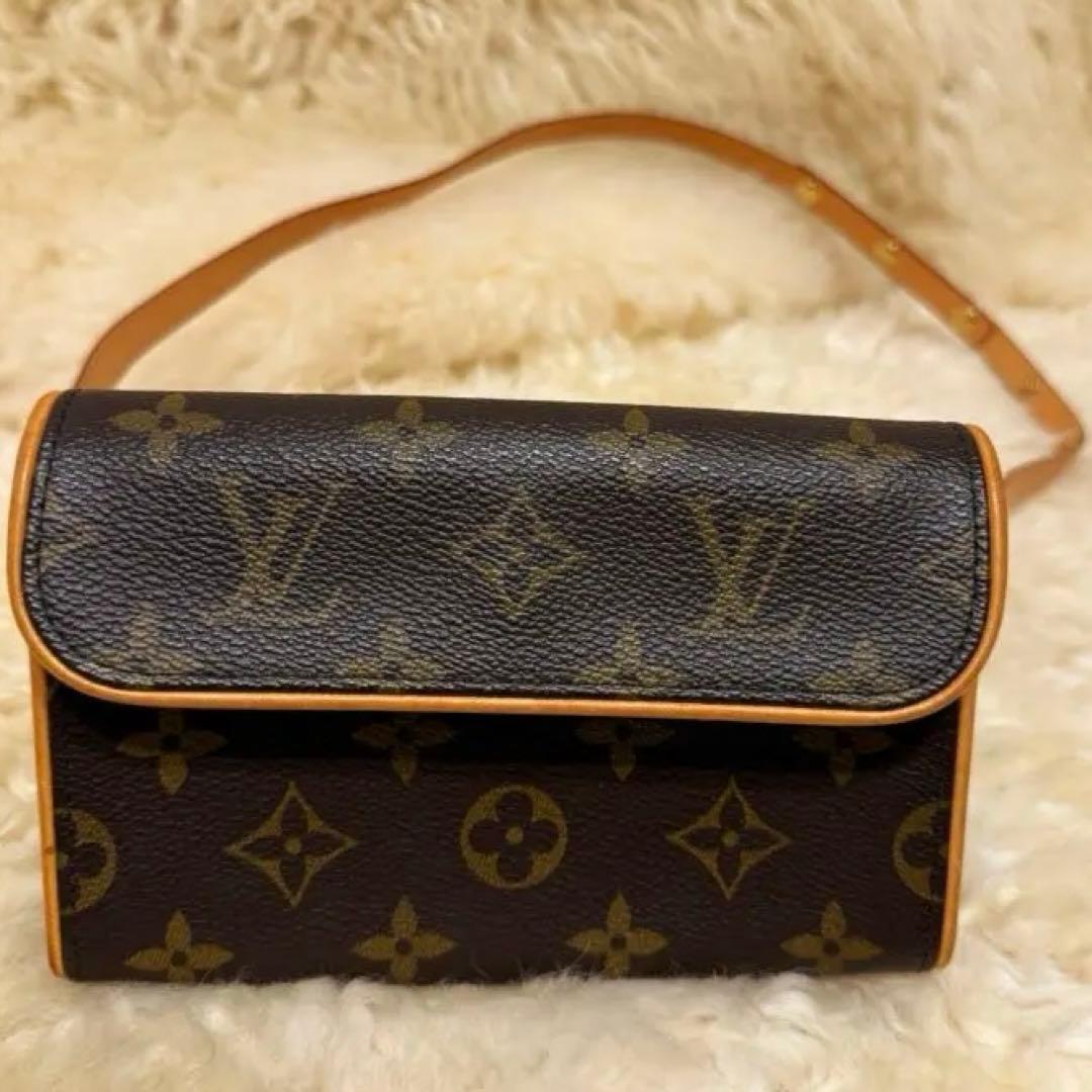 LOUIS VUITTONルイ ヴィトン　 ポシェット・フロランティーヌ