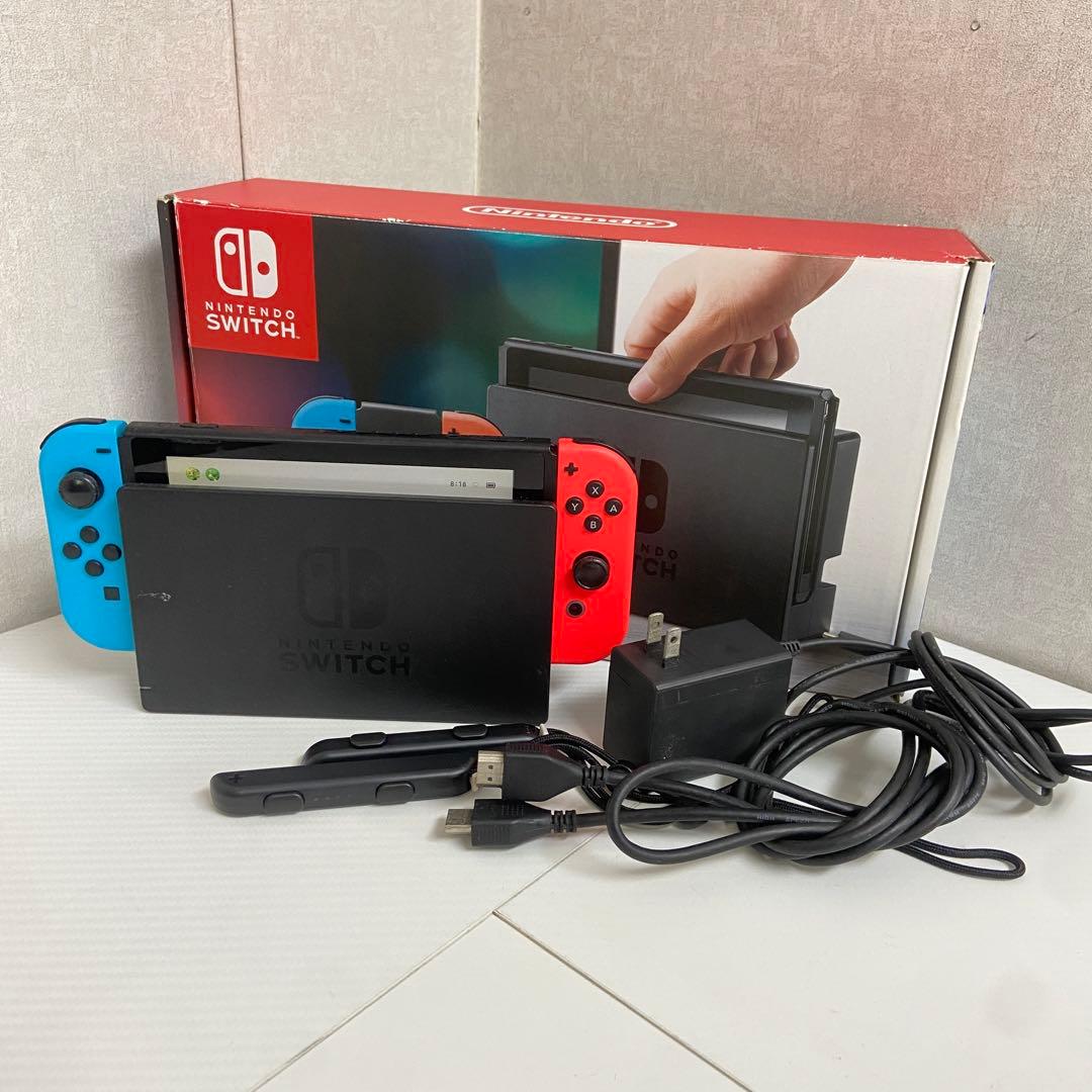 Nintendo Switch⭐️本体Joy-Con ネオンブルー　ネオンレッド