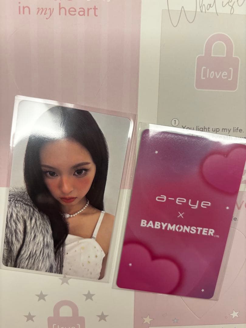 a-eye×BABYMONSTER トレカ ドンキ カラコン チキタ - メルカリ