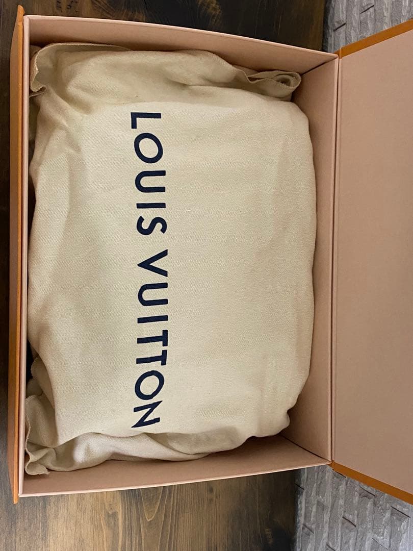 LOUIS VUITTON ターコイズ メッセンジャーバッグの通販はau PAY