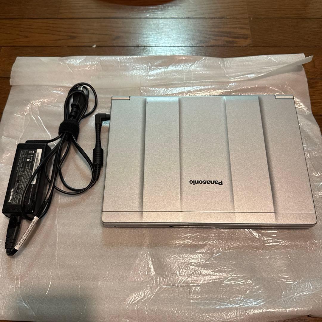 Panasonic ノートPC シルバー 本体 ACアダプター付き