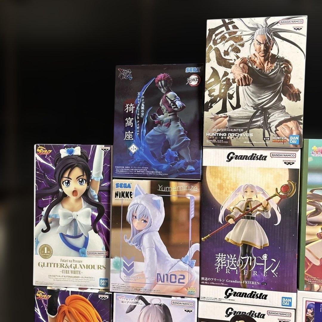 値下げ・新品未開封】フィギュア14種まとめ売り - メルカリ