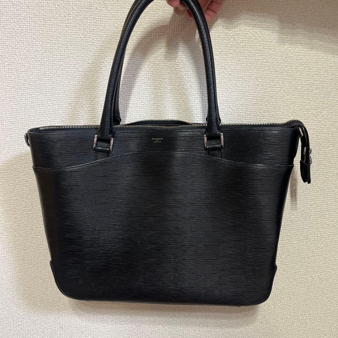 PELLE MORBIDA ブラック トートバッグ 大丸東京店、大丸神戸店限定のトートバッグが登場