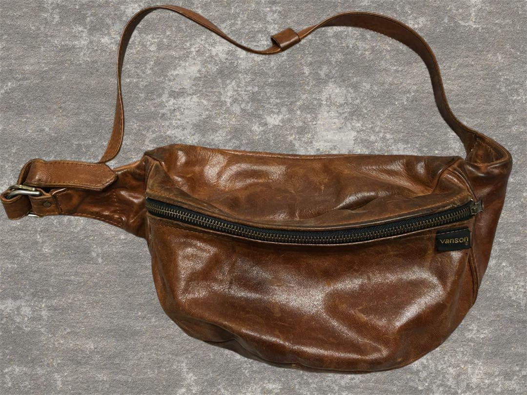 vanson レザー ボディバッグ ショルダーバッグ　ブラウン　アメカジ