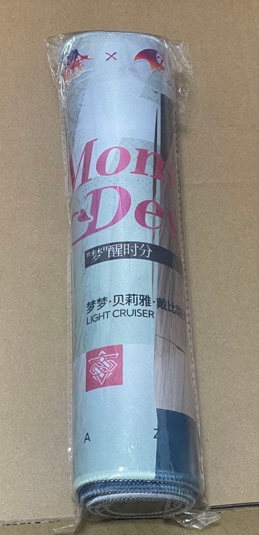 カ*読様 【新品】アズールレーン × ToLOVEる コラボ モモ プレイマット