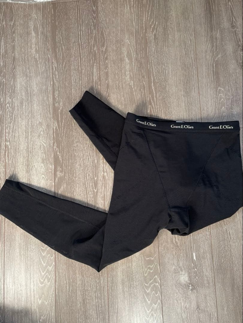 グラントイーワンズ リンパドレナージュスパッツ レギンス - メルカリ