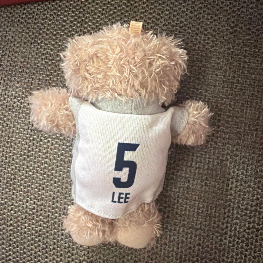 長崎ヴェルカ イヒョンジュン選手 #5 AWAY(白)のユニベアキーホルダー