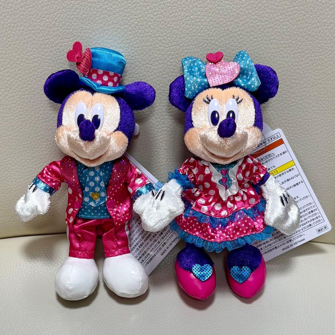 ミッキー　ミニー　ぬいぐるみバッジ　2個セット　ファンダーランド　ミニパル