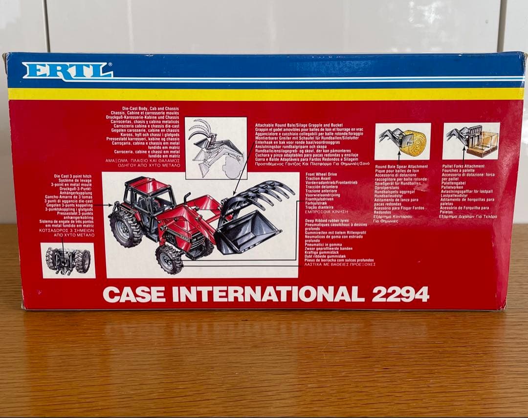 CASE INTERNATIONAL 2294 トラクター 1/32 ERTL - メルカリ