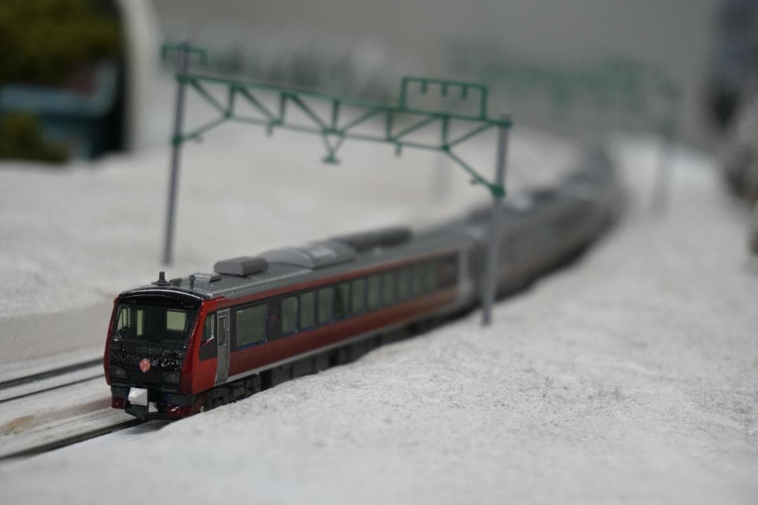 KATO製 HB-E300系　「海里」ラッピング仕様　4両編成セット KATO製 HB-E300系 「海里」ラッピング仕様 4両編成セット - メルカリ