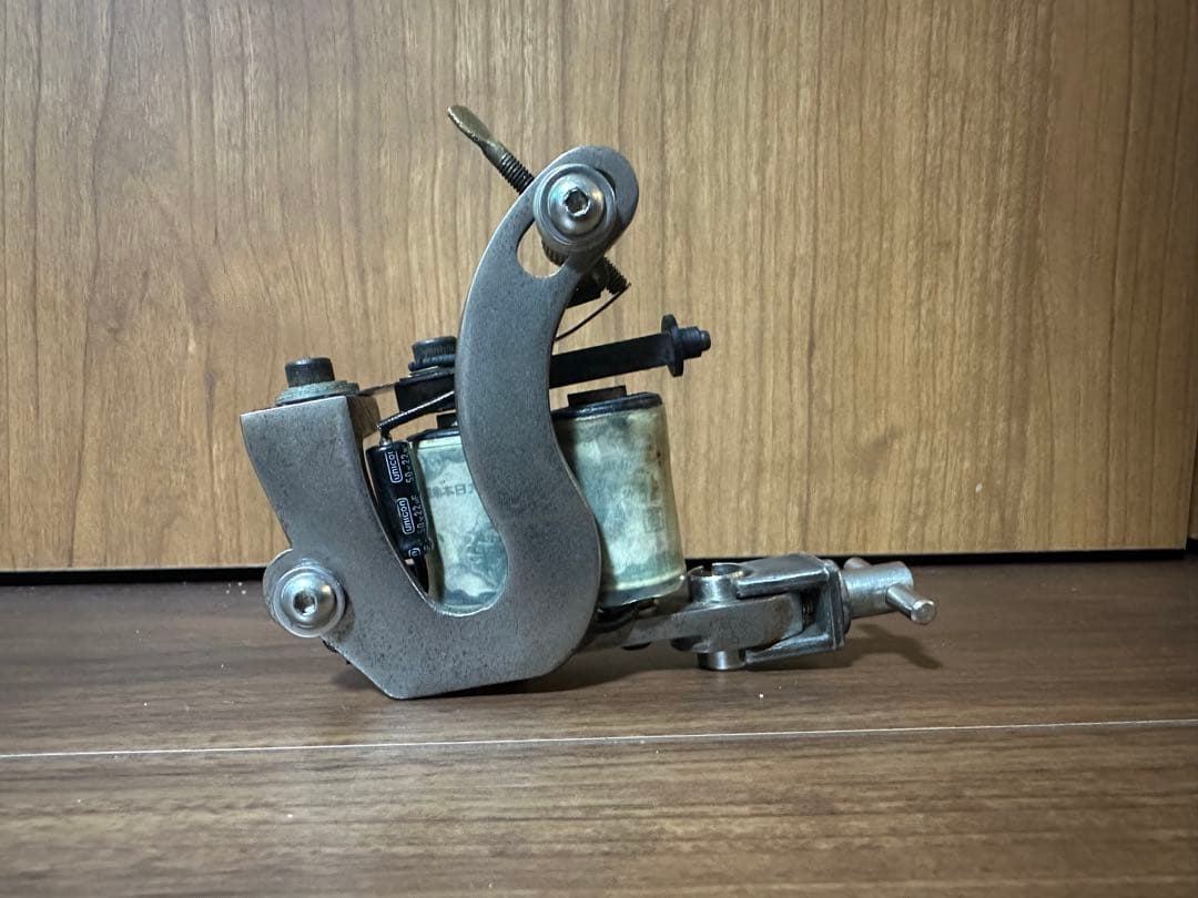 ミッキーシャープス　ポールロジャースモデル