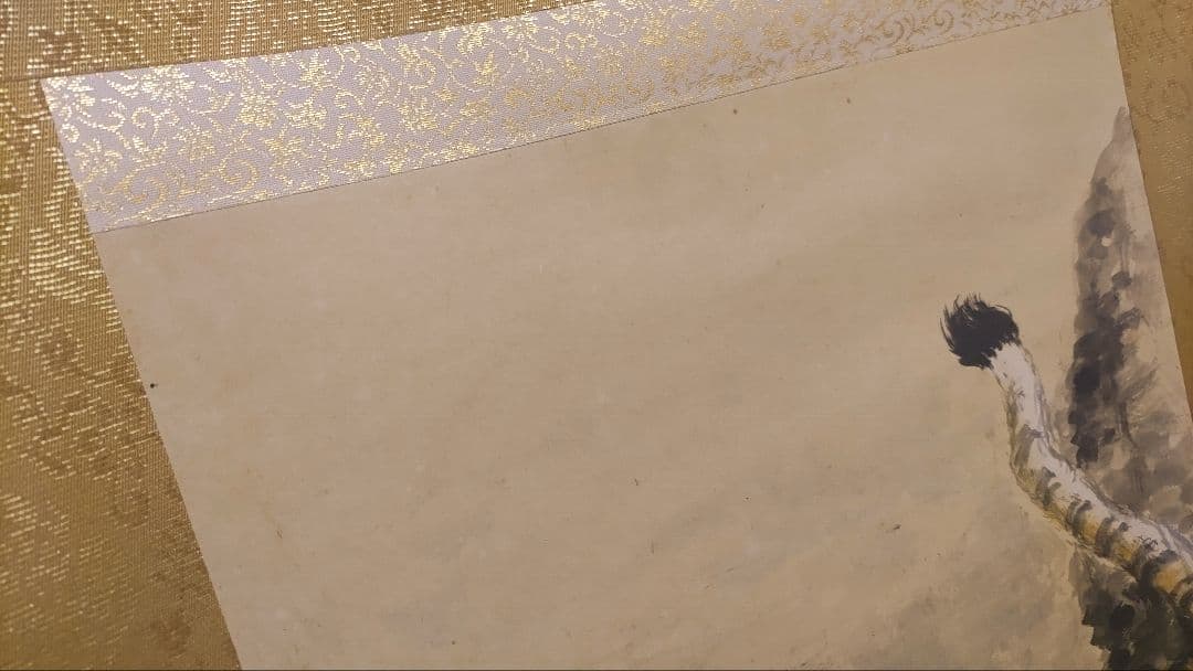 ご希望額まで値下げ～@孔雀・猛虎・滝鯉 いろいろ鳥獣画の肉筆掛軸3本