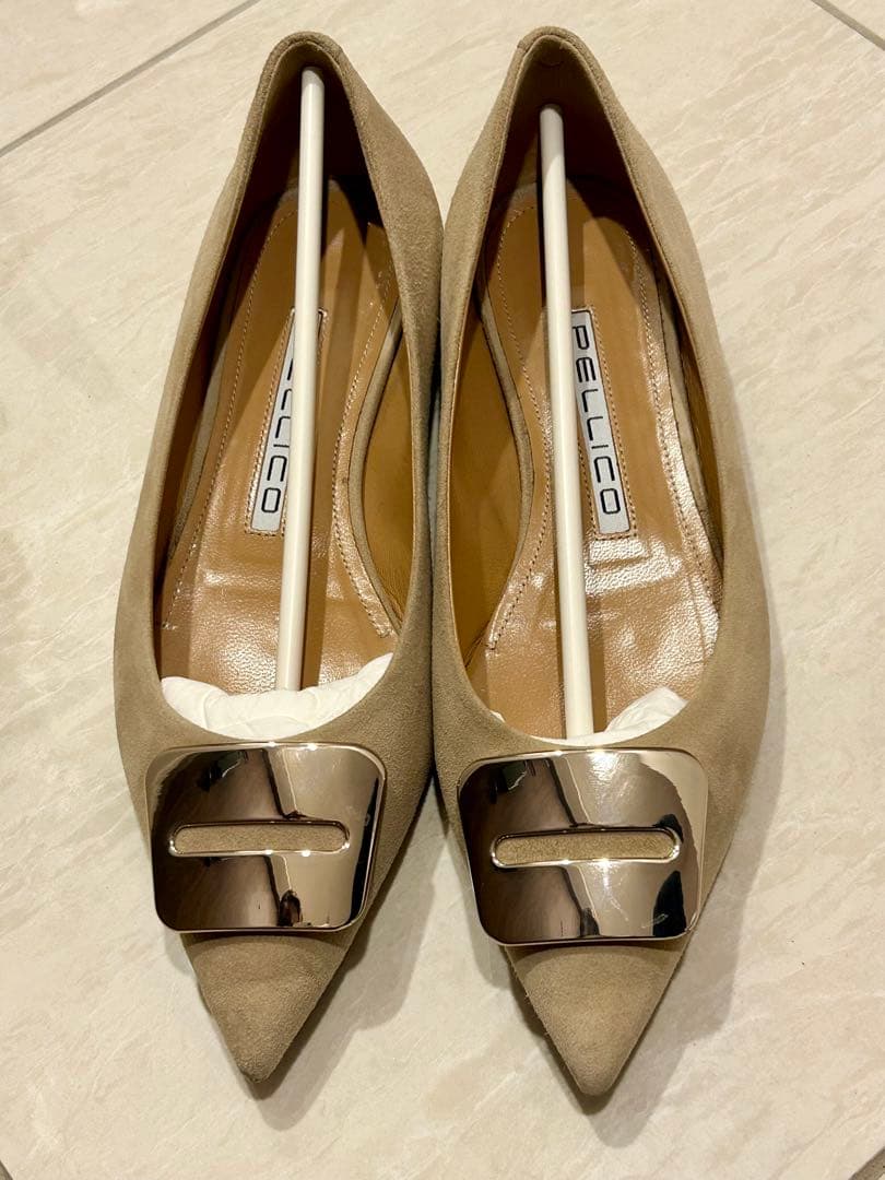 PELLICO ベージュ ポインテッドトゥパンプス 37/23.5cm