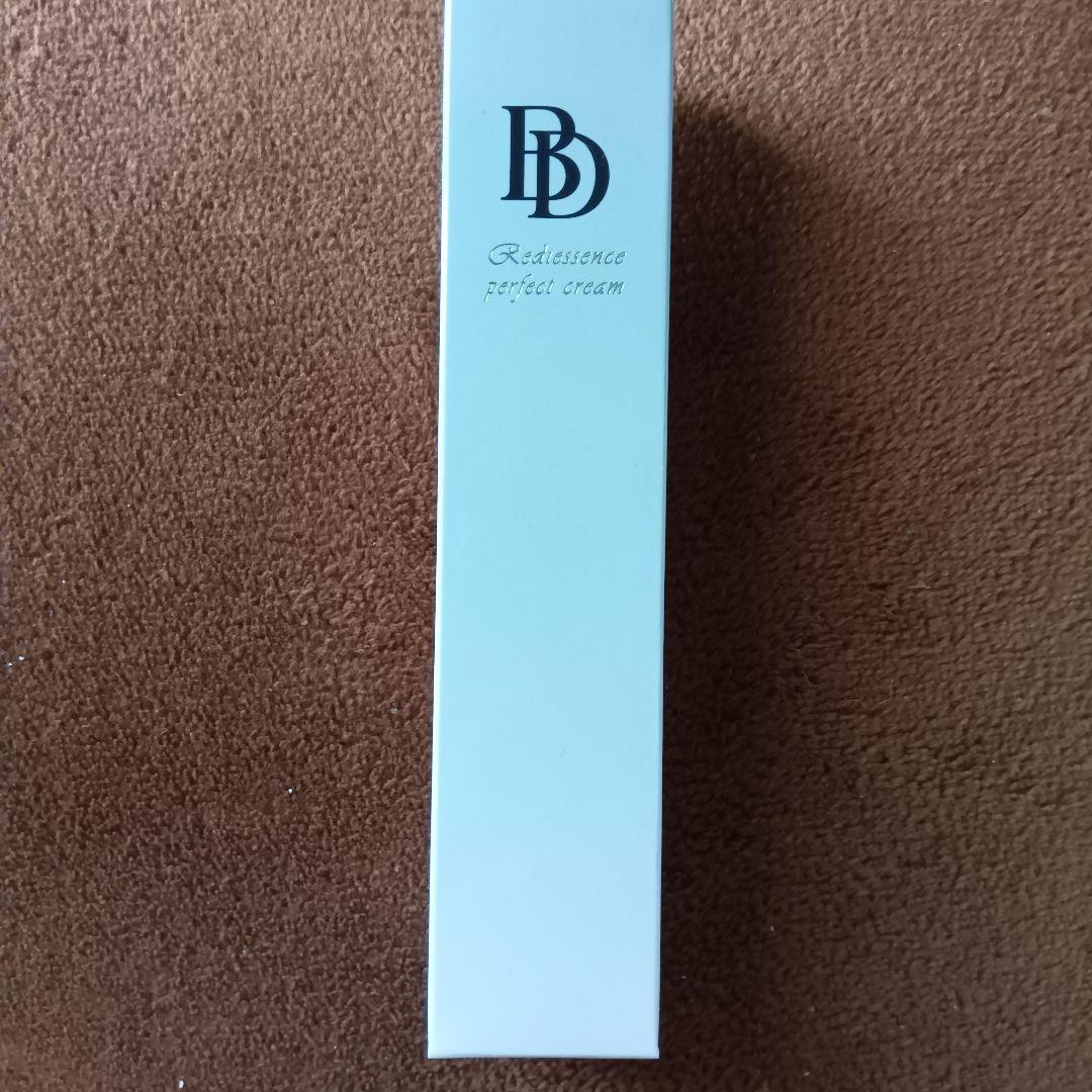 BeDoor レディエッセンスパーフェクトクリーム 22g