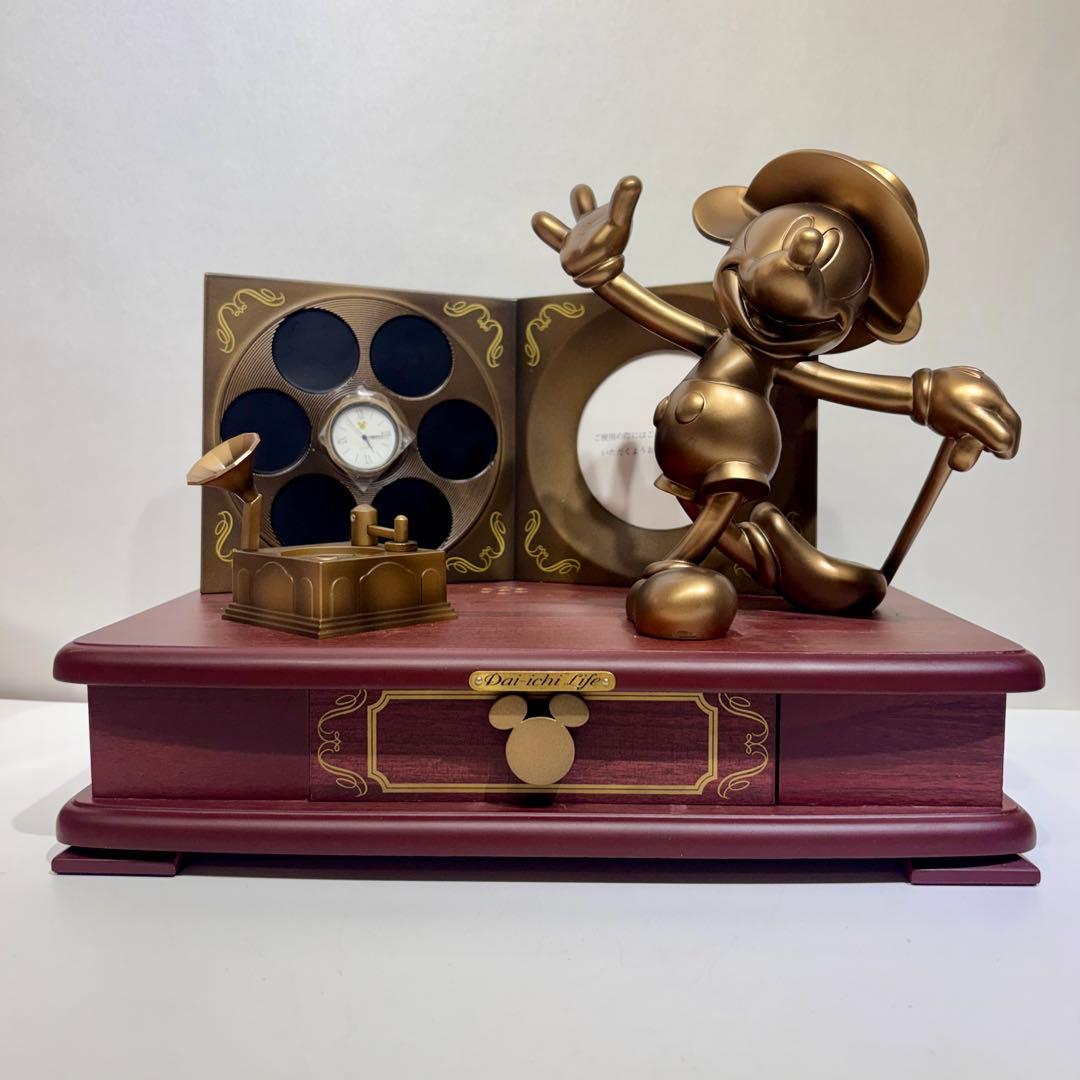 希少！新品・未使用品！ミッキーマウス クラシカルメロディー クロック 非売品