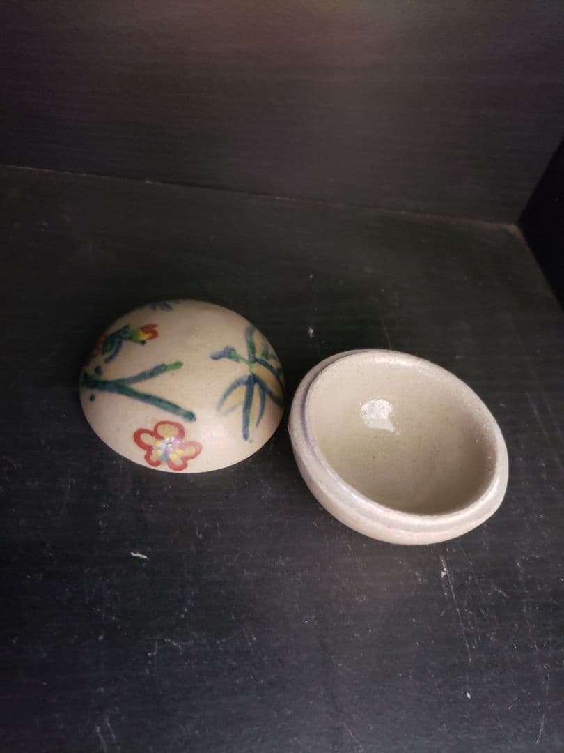 小橋川ツル子作