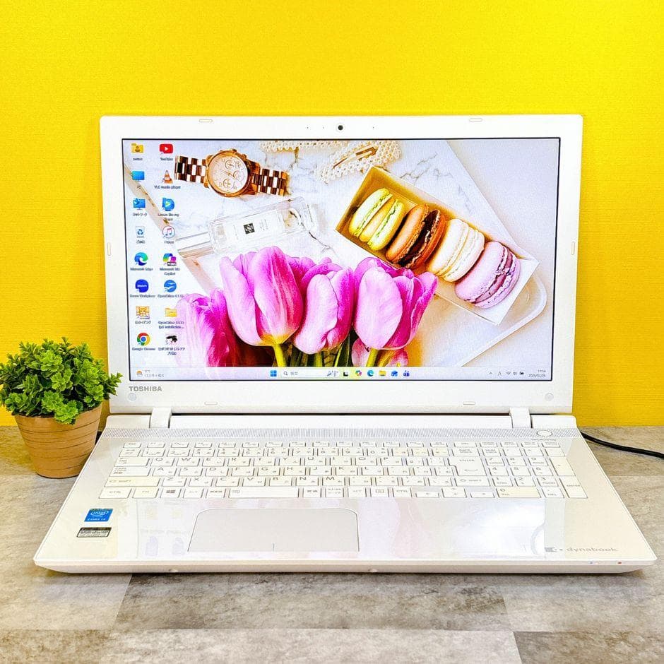 新品SSD搭載で快適✨ブルーレイ フルHD 薄型ノートパソコンWindows11