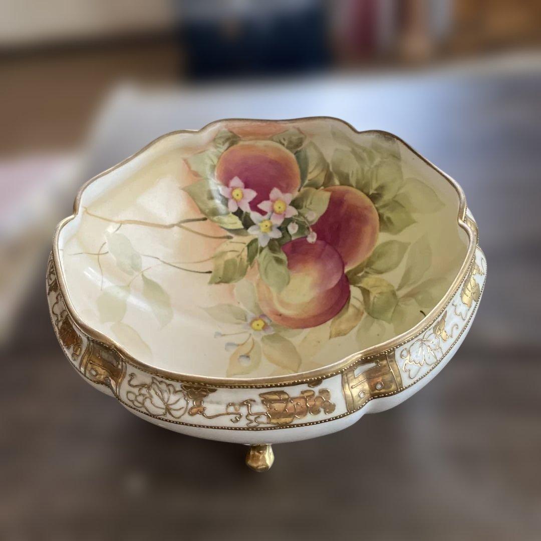 アンティーク　オールドノリタケ　金彩桃図脚付鉢】