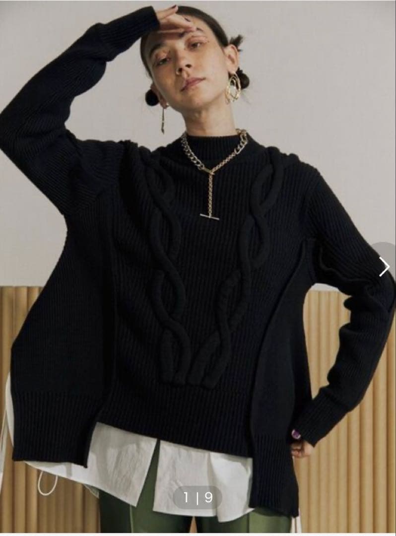 UN3D. ブラック ケーブル編み オーバーサイズニット