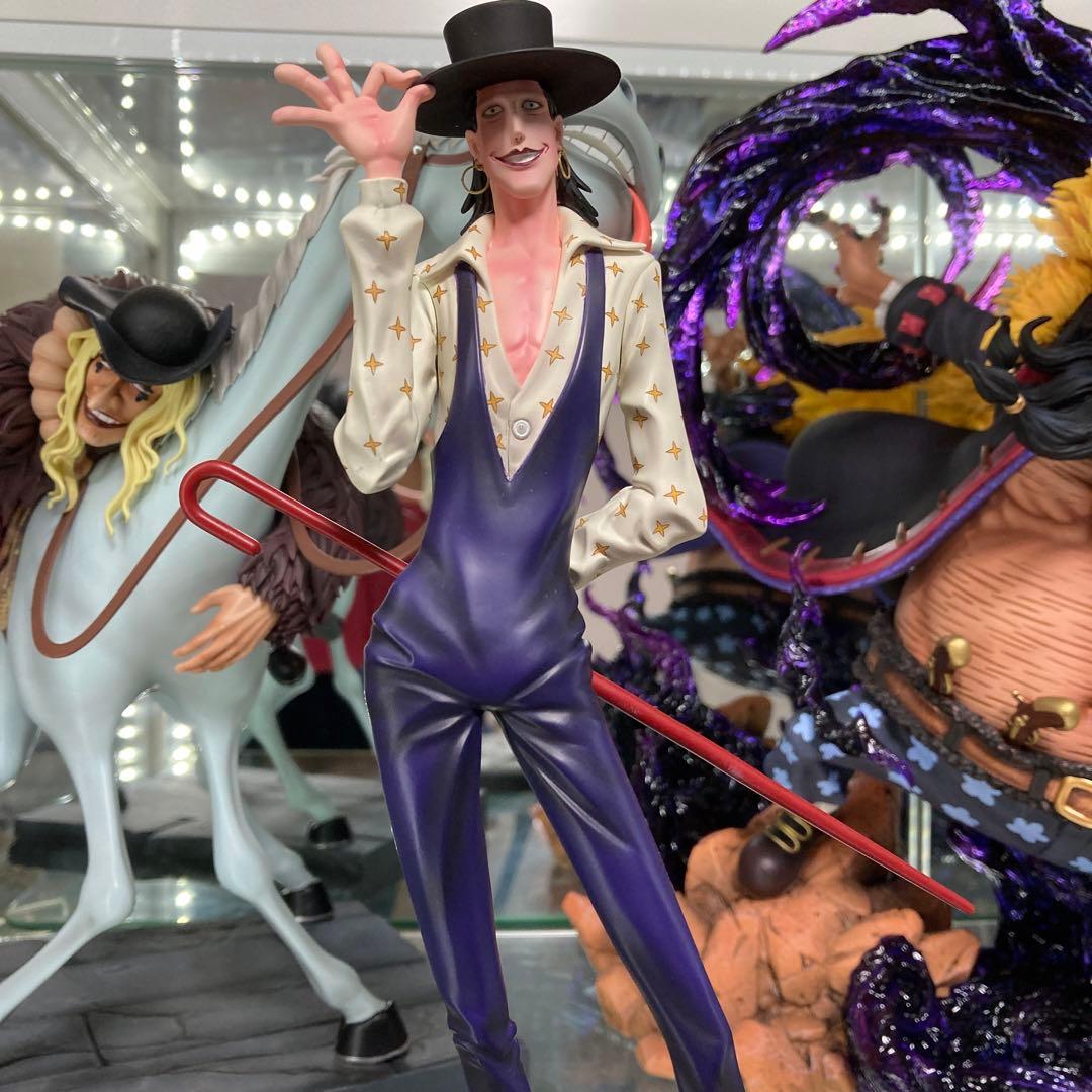 ワンピース フィギュア ラフィット 黒ひげ海賊団 pop maximum 海外