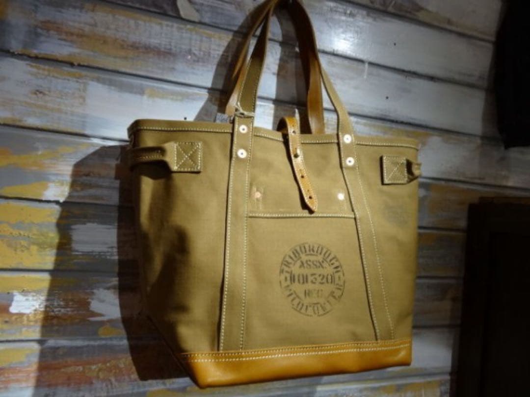 新品未使用】コリンボ トートバッグ ”GAME CARRY TOTE” - メルカリ