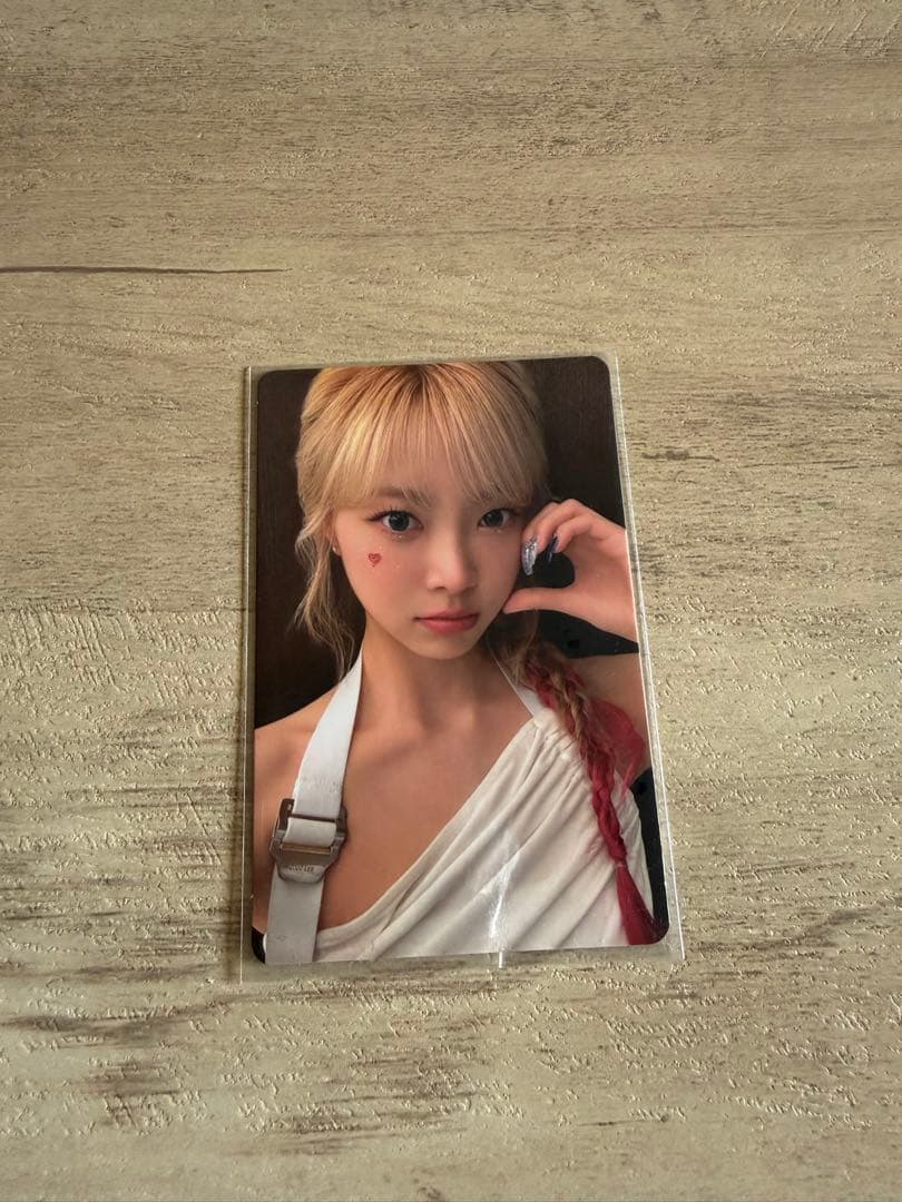 LE SSERAFIM ルセラフィム ウンチェ on-off 特典 トレカ - メルカリ