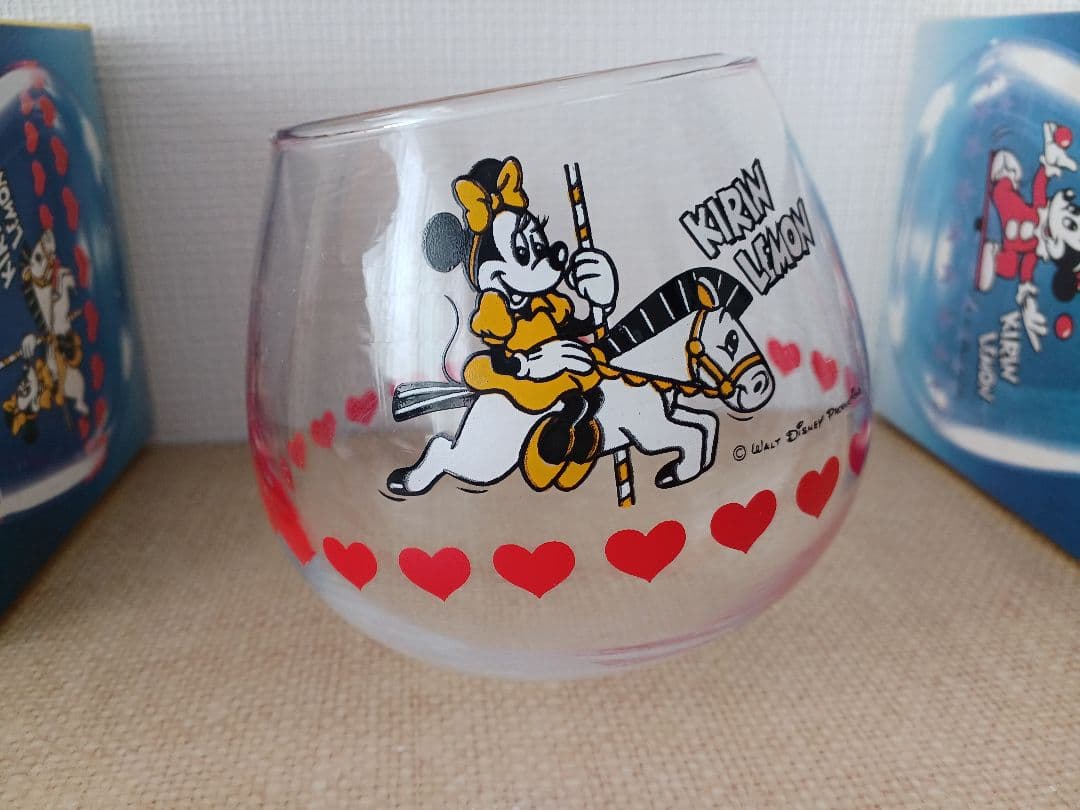 ディズニーゆらりんこグラス40年前 キリンレモンプレゼント 2こセット