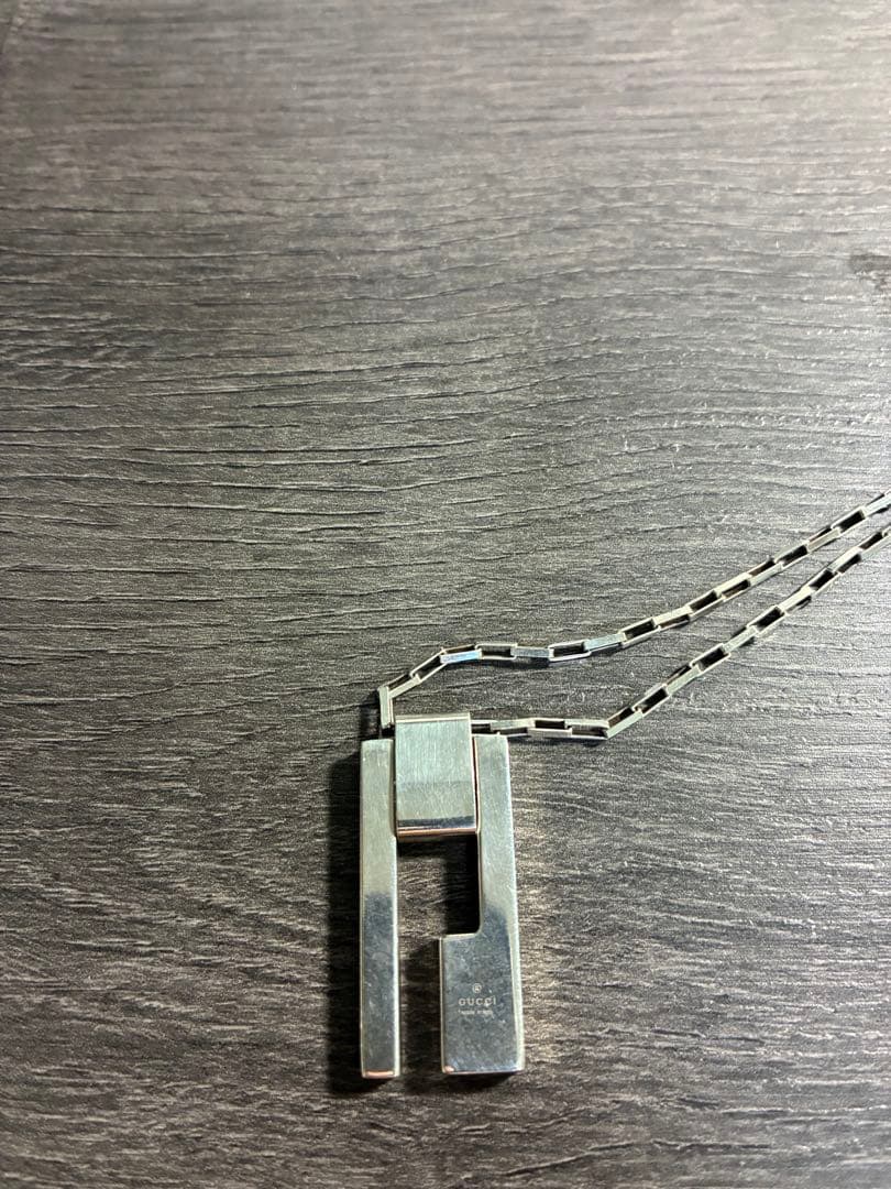 GUCCI グッチ シルバーネックレス チェーンネックレス メンズ GUCCI グッチ ネックレス メンズ レディース シンプル ペンダント G