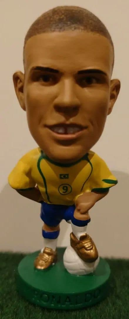 ロナウド フィギュア ブラジル 9番