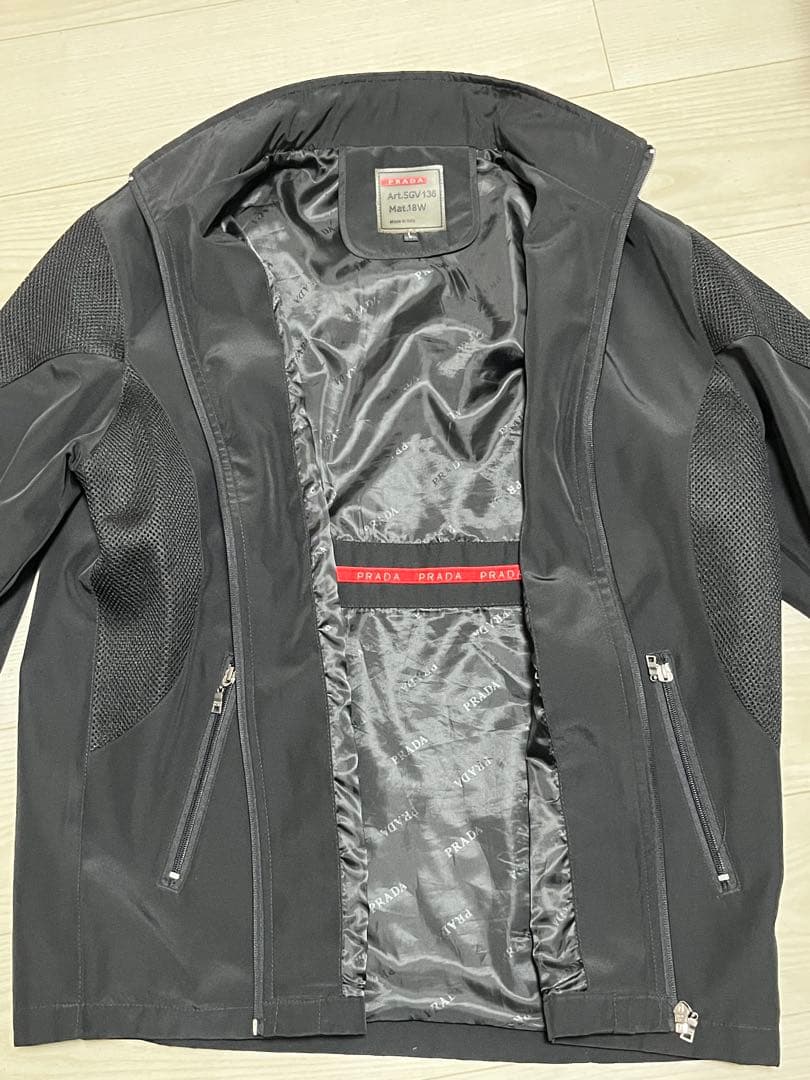 美品】00s 10s PRADA アーカイブ ナイロンジャケット 希少 - メルカリ
