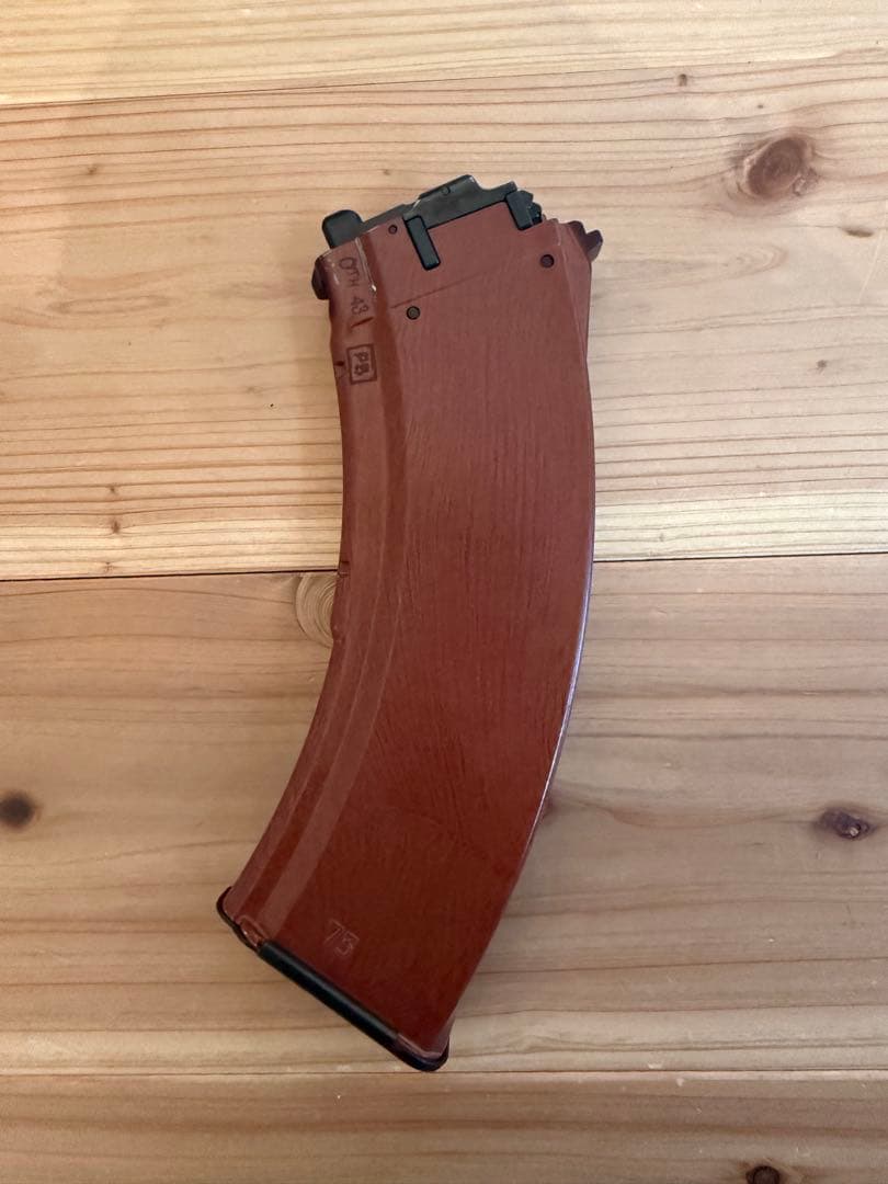 マルイ　akm マガジン ベークライト 東京マルイ : ガスブローバックガン AKMシリーズ用 35連 ベークライト