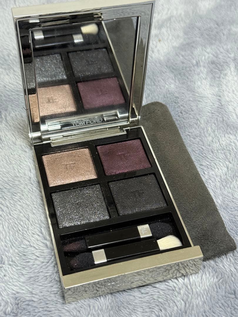 TOM FORD リップカラー 01 BADASS 限定