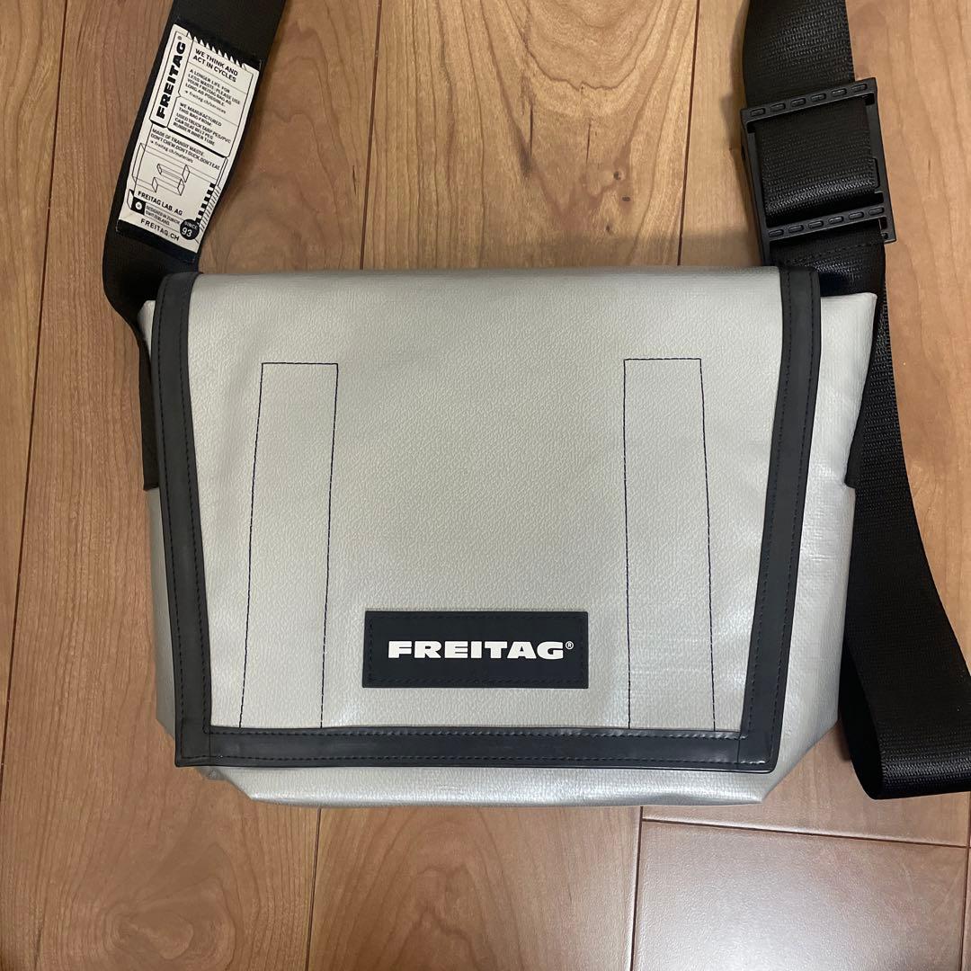 FREITAG F11 LASSIE MESSENGER CLASSIC S - メルカリ