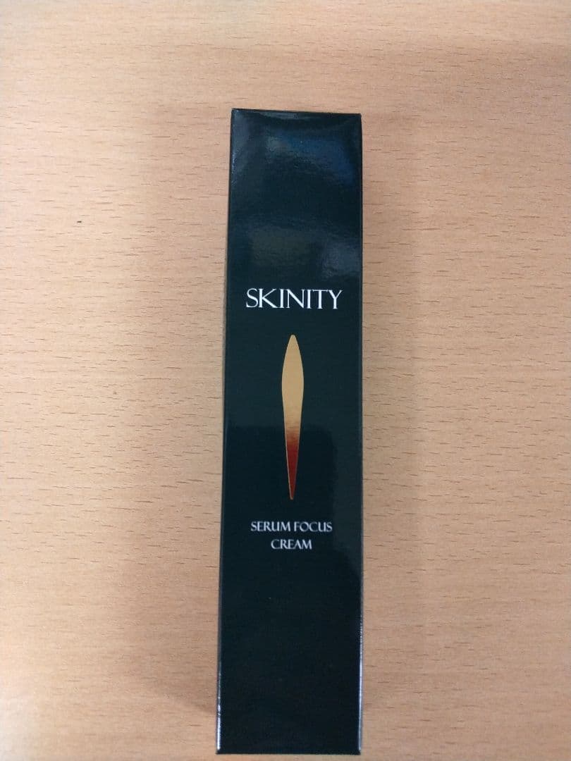 コナン新品SKINITY スキニティ セラムフォーカスクリーム