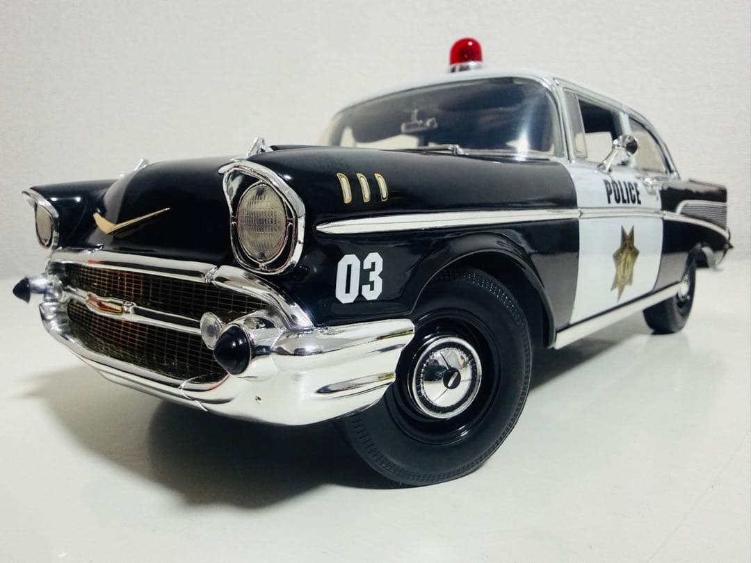 Diecast/'57 Chevyシボレー BelAirベルエア 1/18 絶版