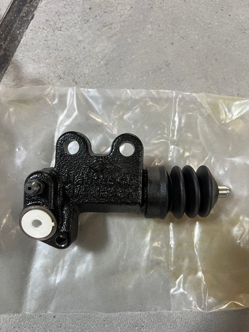 新品　Z33 クラッチレリーズシリンダー Z33フェアレディZ クラッチレリーズシリンダー交換|Lightning Blog