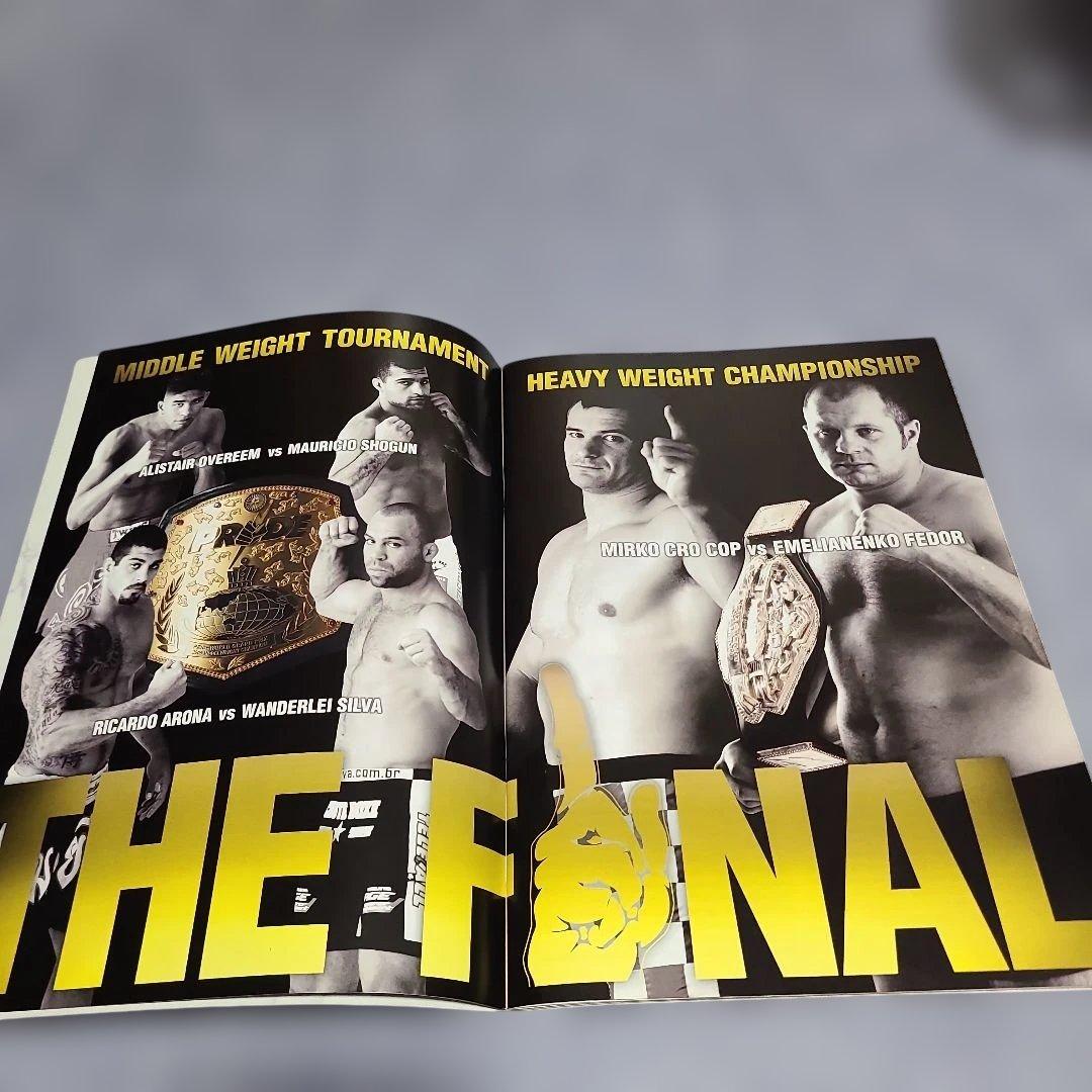 PRIDE GRAND PRIX 2003, 2004、2005、 5冊と他。 - メルカリ