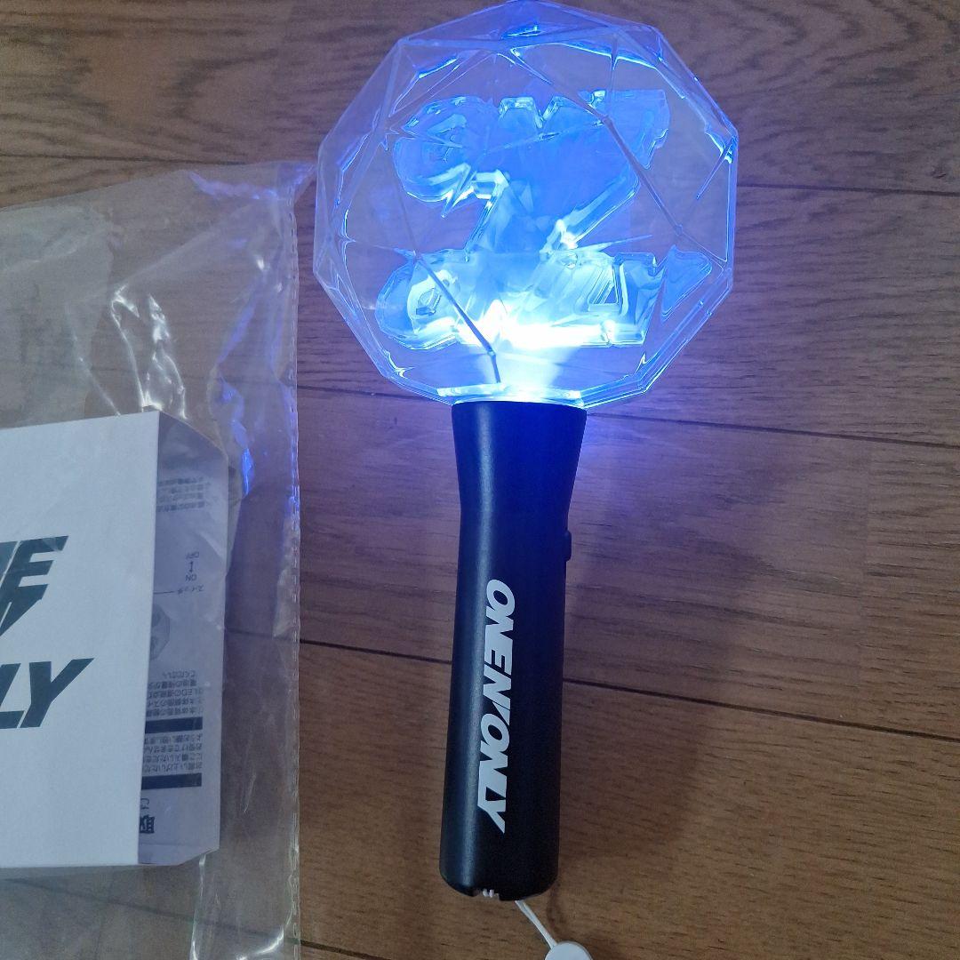 ONE N' ONLY ペンライト#005 ペンラ ワンエン 最新 秋ツ - メルカリ