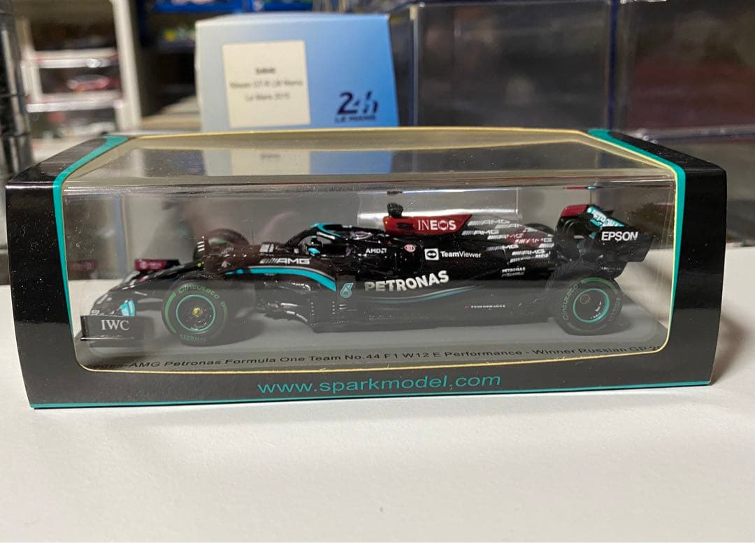 スパーク　Mercedes F1 100勝目　Lewis Hamilton