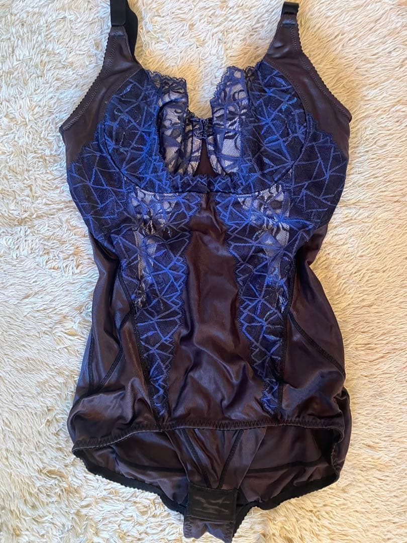 マルコD75ボディスーツ 送料無料 1度着用 マルコ 補正下着 フルカップボディスーツ D75M