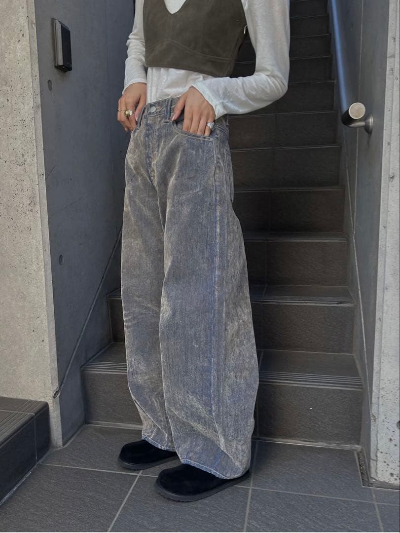 ungridフロッキー起毛カーブデニム